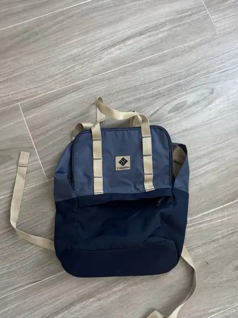 Columbia Two-Tone Navy and Light Blue Backpack with Beige Straps